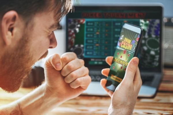 Trải nghiệm nổ hũ trên điện thoại di động – mobile-first tại qs8888